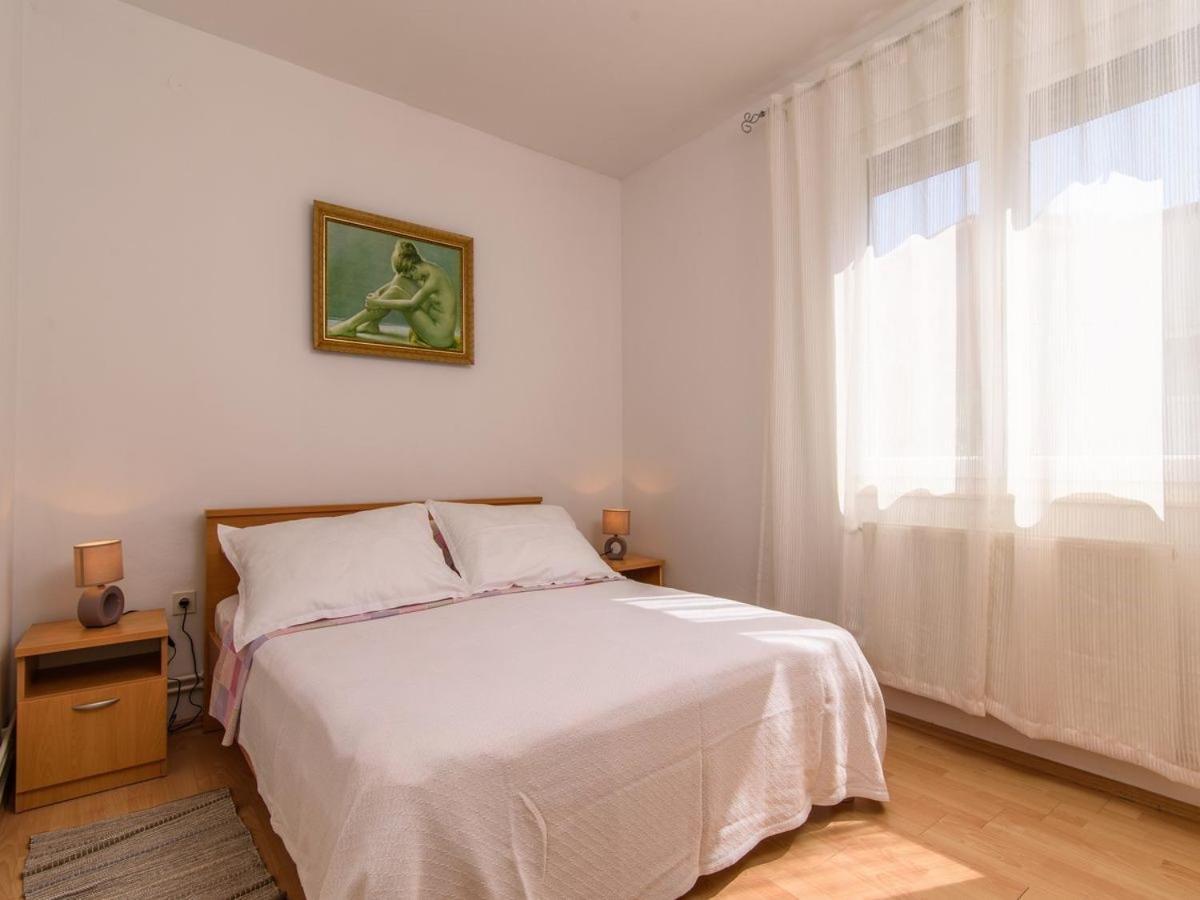Apartments Beba - Peaceful Location โตรกีร์ ภายนอก รูปภาพ