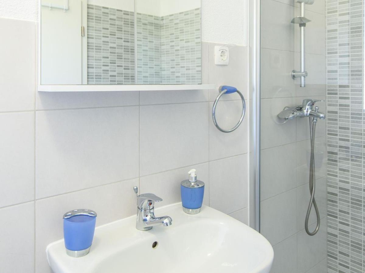 Apartments Beba - Peaceful Location โตรกีร์ ภายนอก รูปภาพ